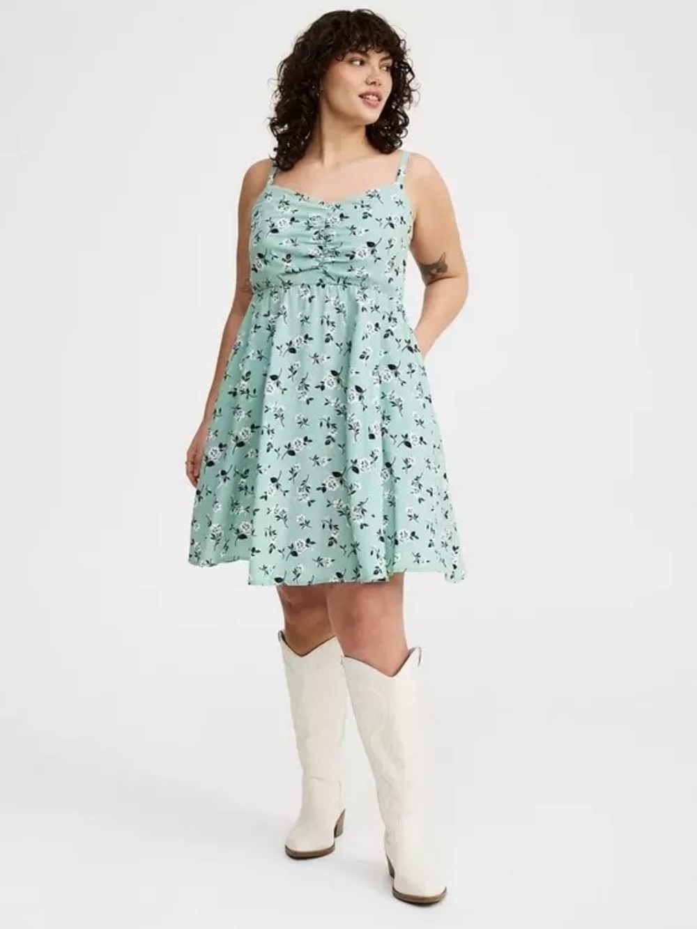 Torrid Mini Floral A-Line Sundress Challis Skater Dress Size 0X (12,L) - Picture 2 of 14